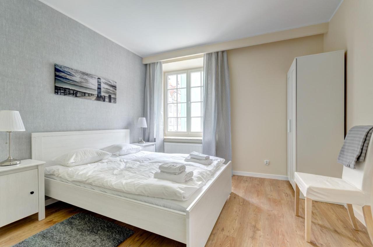 Apartament Dluga 4 กดัญสก์ ภายนอก รูปภาพ